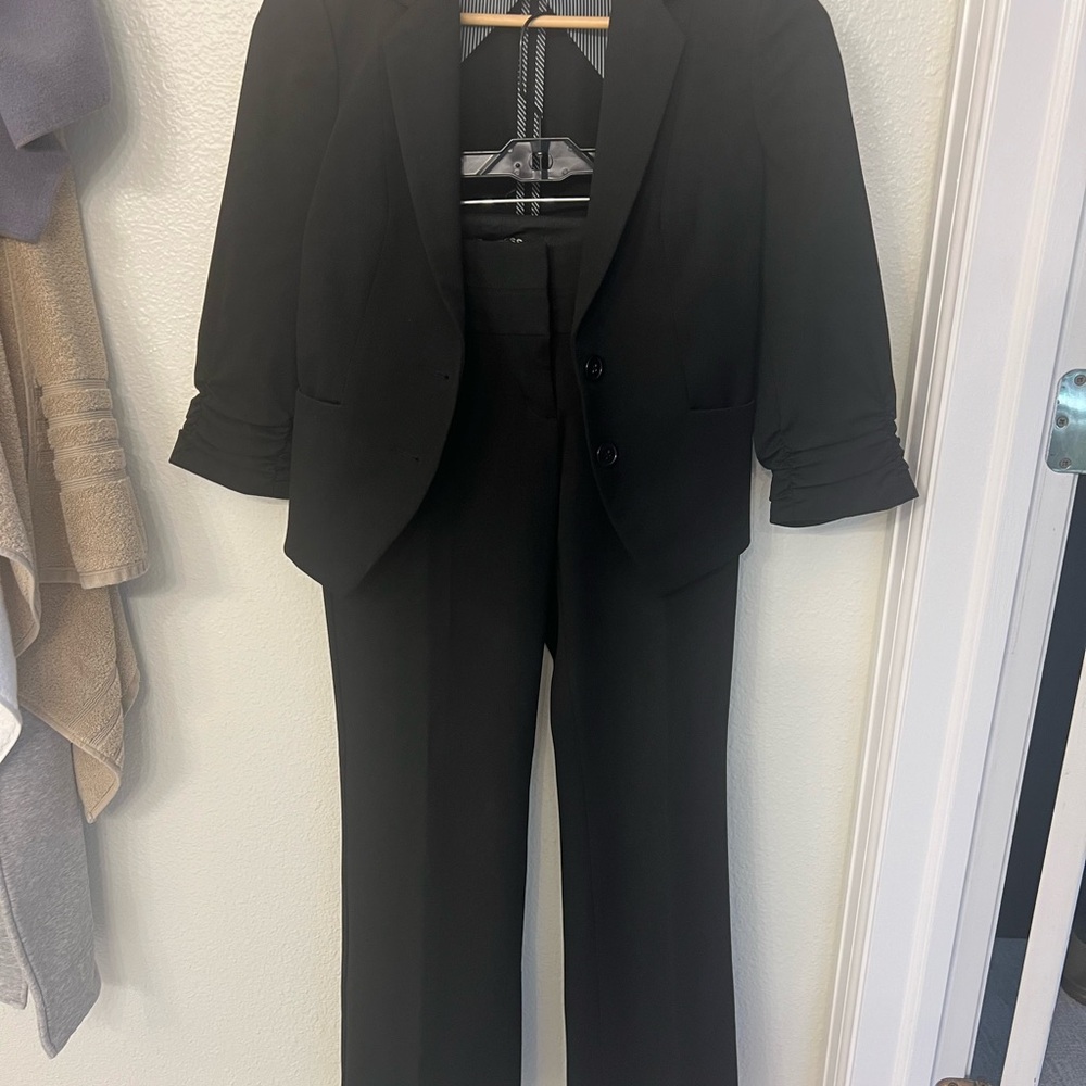 Express Classic Black Suit Set